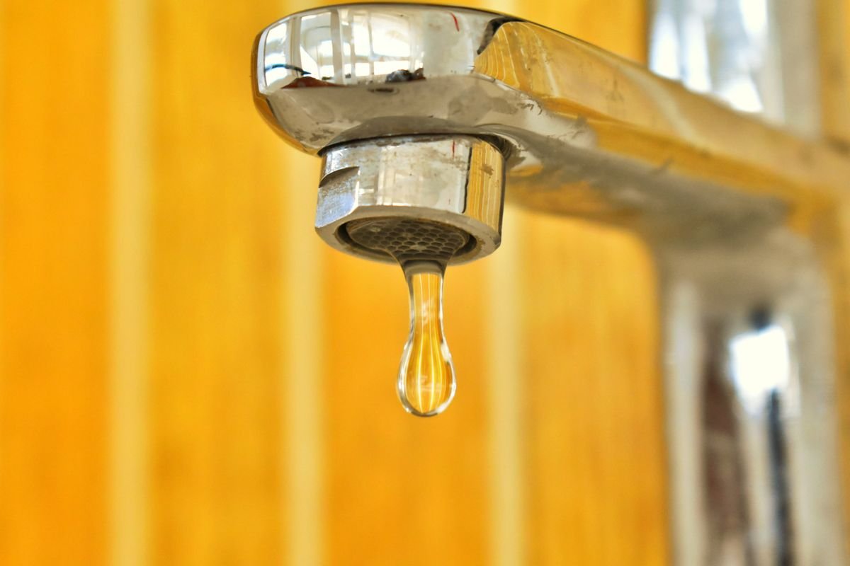 Tap and toilet repair in Tower Hamlets