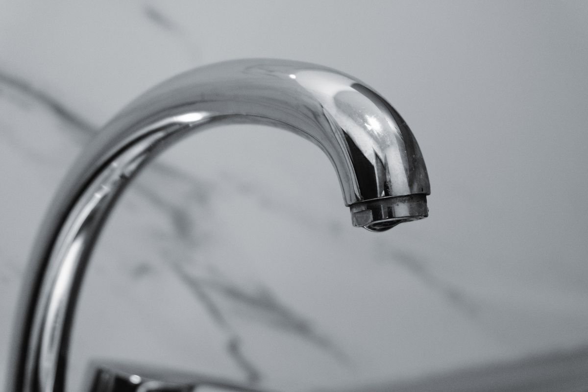 Tap and toilet repair in Weybridge