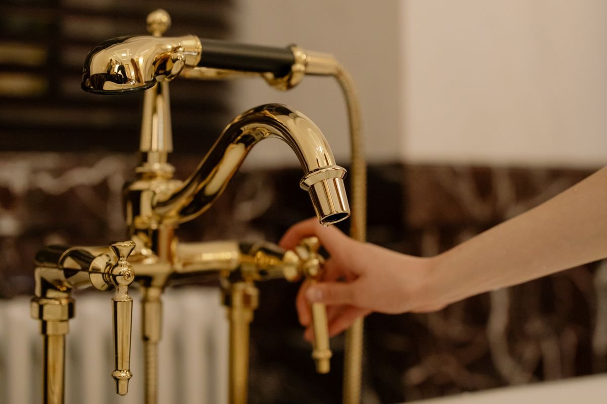 Tap and toilet repair in Maidenhead
